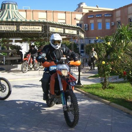Motel Paris Dakar Selouane エクステリア 写真