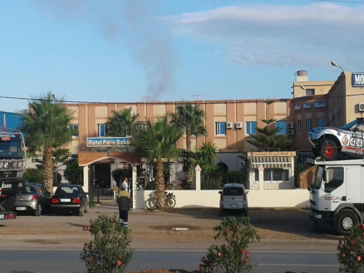 Motel Paris Dakar Selouane エクステリア 写真