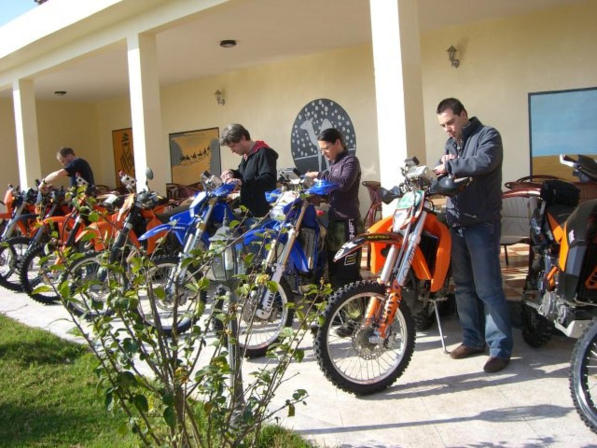 Motel Paris Dakar Selouane エクステリア 写真